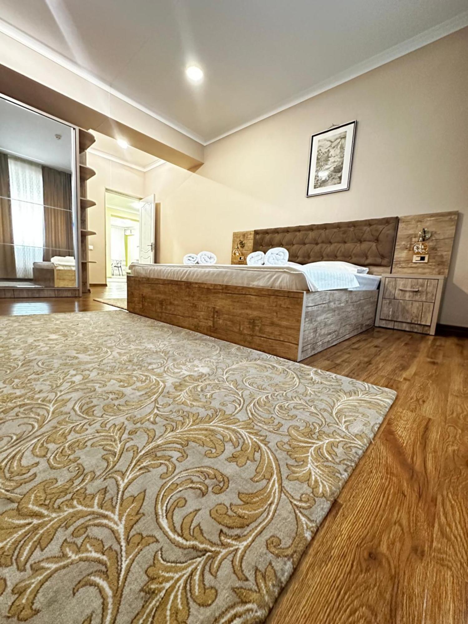 Dream Inn H&A Tashkent Luaran gambar